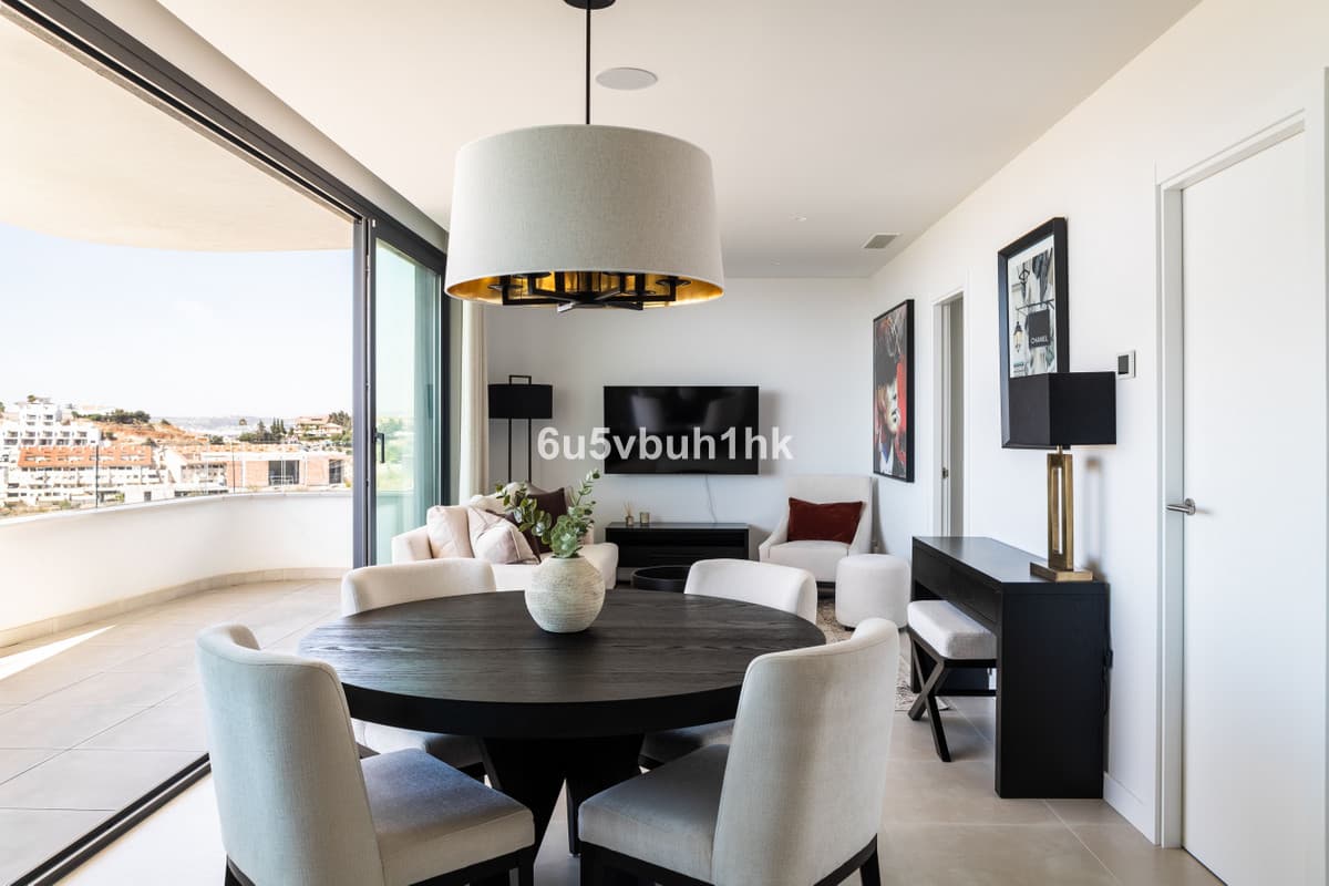 Middle Floor Apartment in Fuengirola — photo 7 of 10