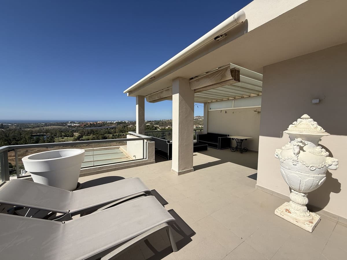 Penthouse in Los Arqueros — photo 2 of 10