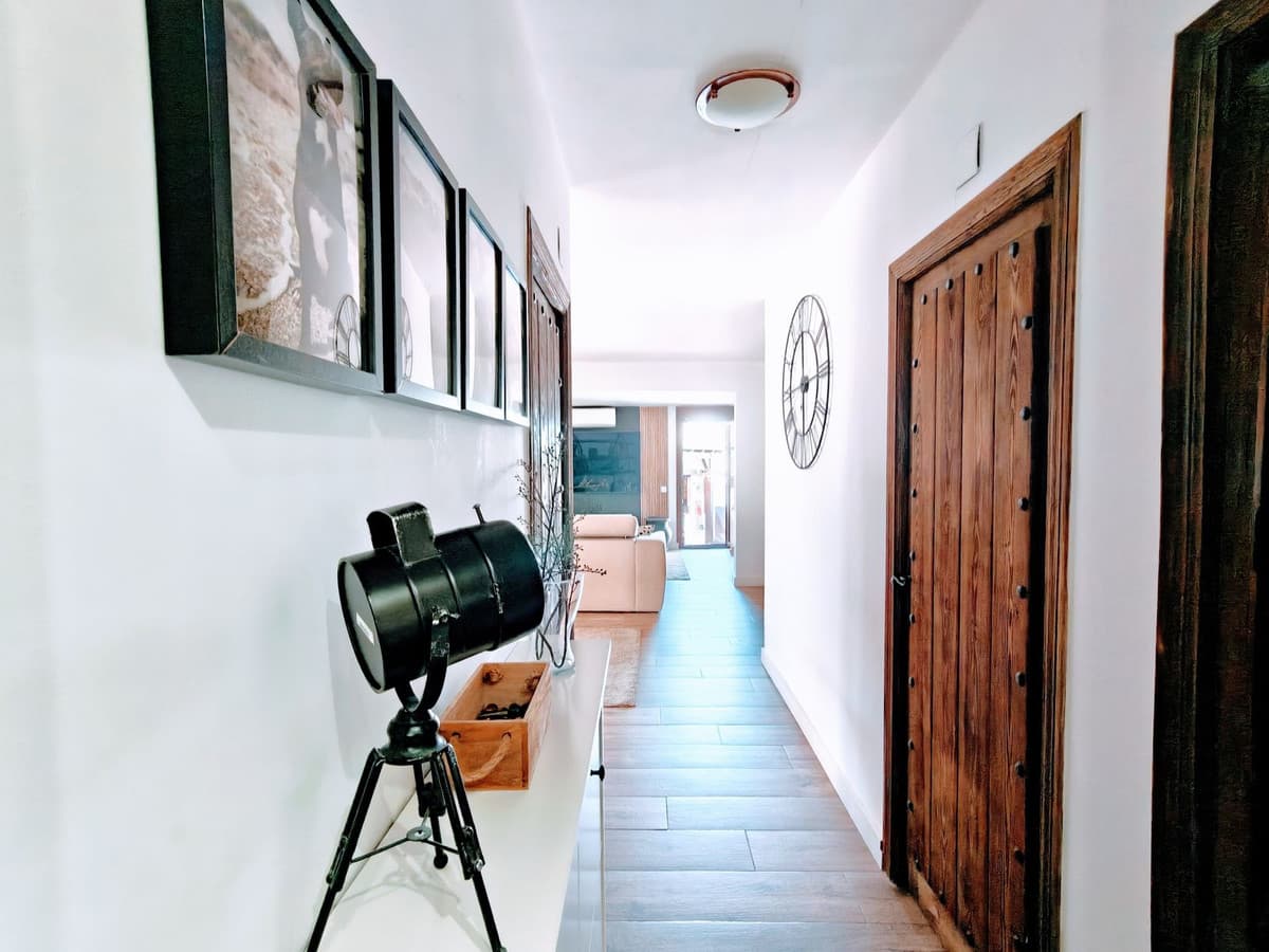 Detached Villa in El Faro — photo 7 of 10