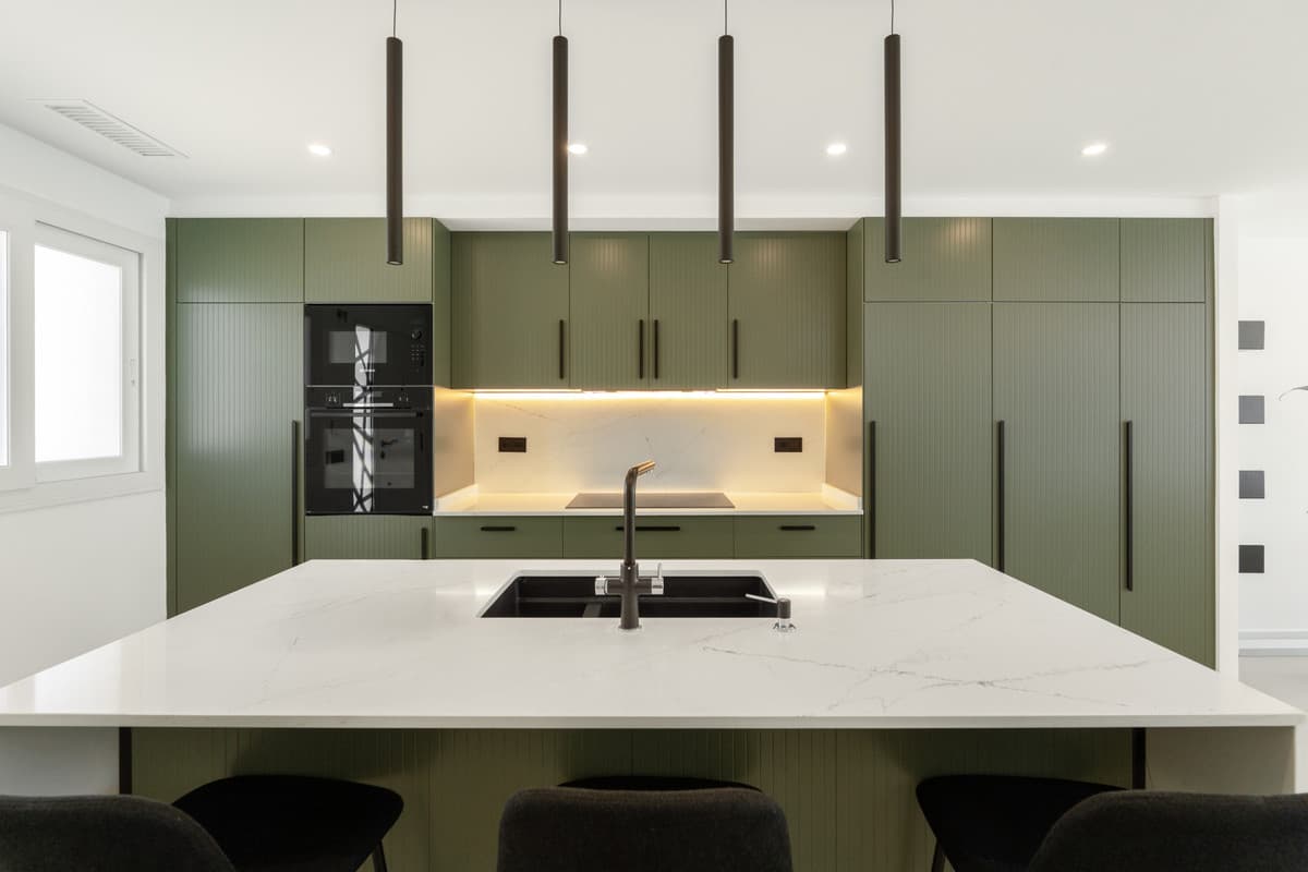 Townhouse in Nueva Andalucía — photo 10 of 10
