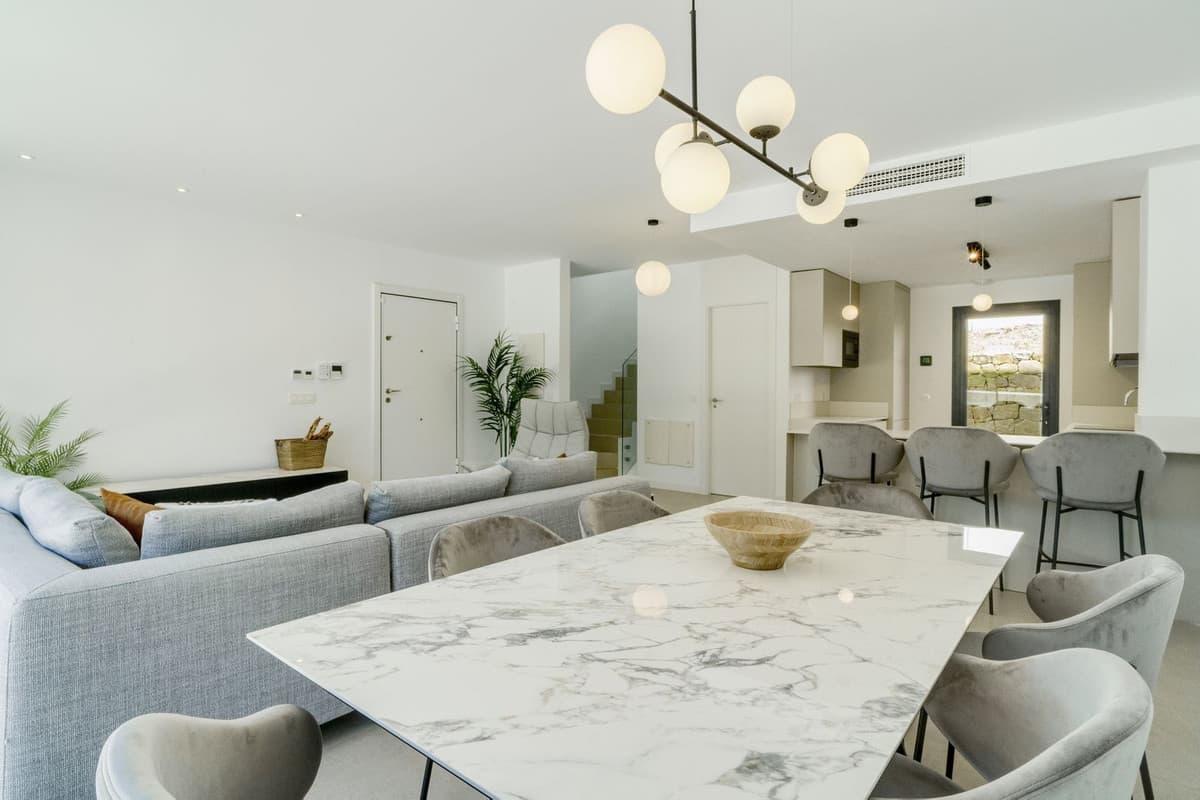 Semi-Detached House in Estepona — photo 3 of 10