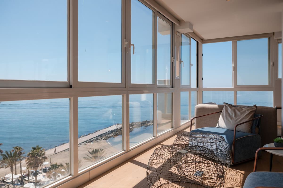 Middle Floor Apartment in Marbella — photo 4 of 10