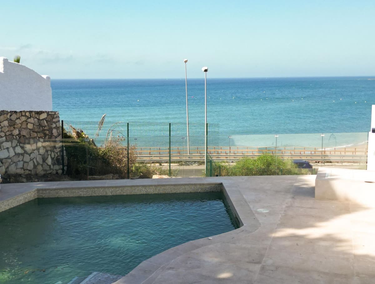 Detached Villa in La Cala de Mijas — photo 1 of 10
