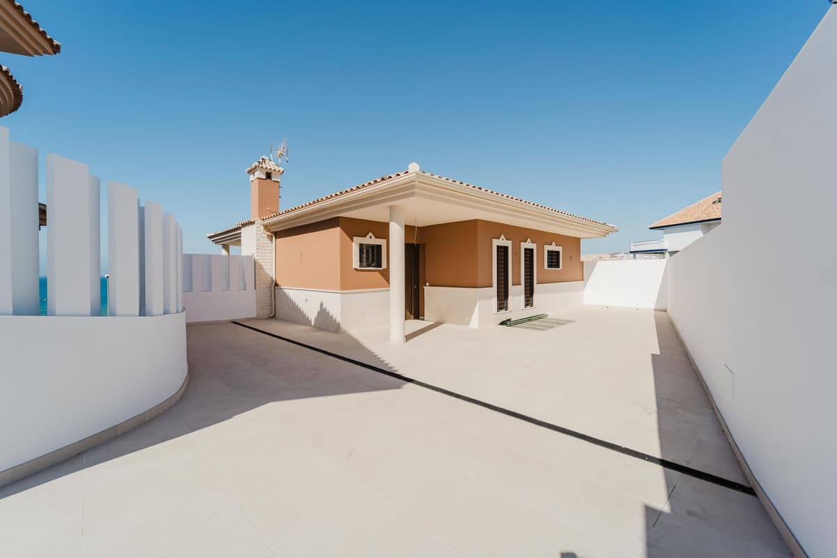 Detached Villa in La Cala de Mijas — photo 6 of 10