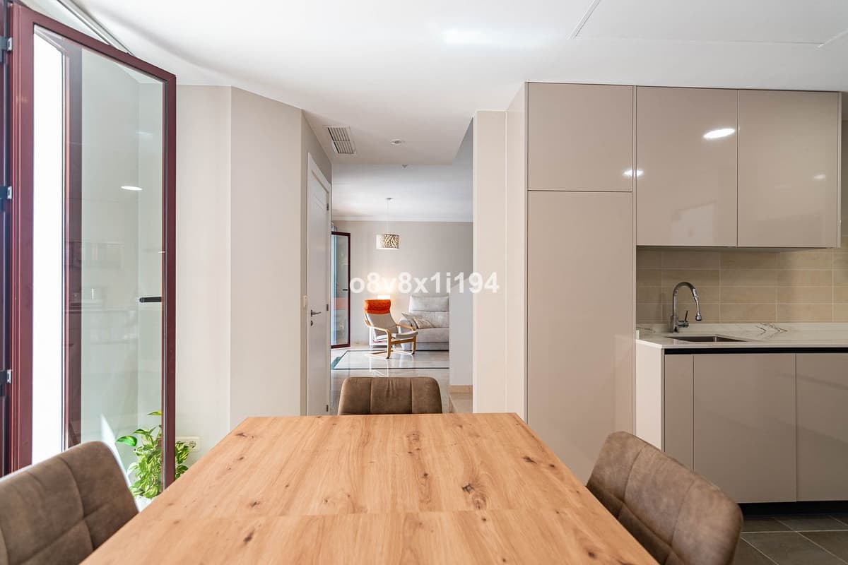 Semi-Detached House in Casares — photo 8 of 10