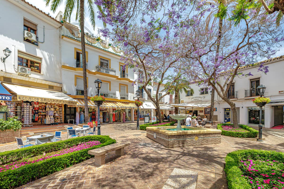 Middle Floor Apartment in Marbella — photo 7 of 10