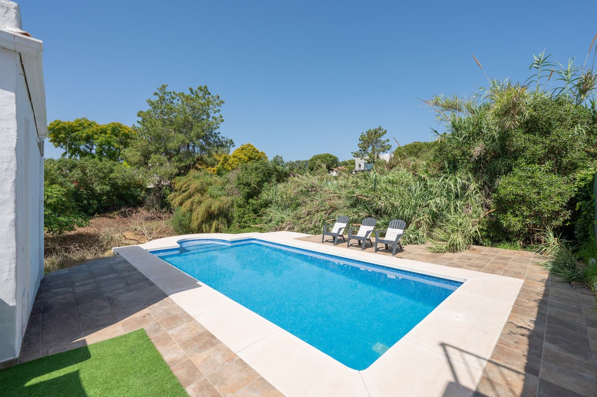 Semi-Detached House in Hacienda Las Chapas — photo 4 of 10