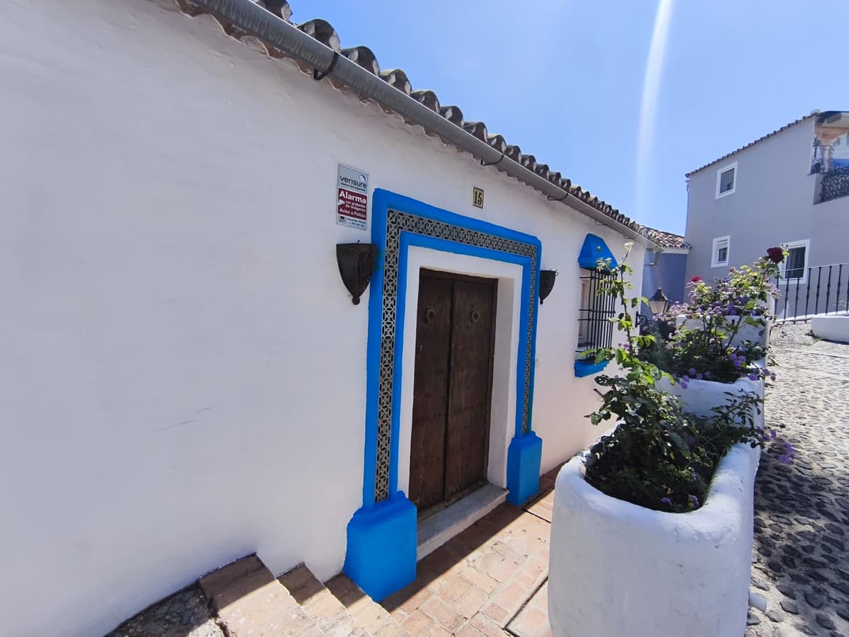 Detached Villa in El Madroñal — photo 4 of 10