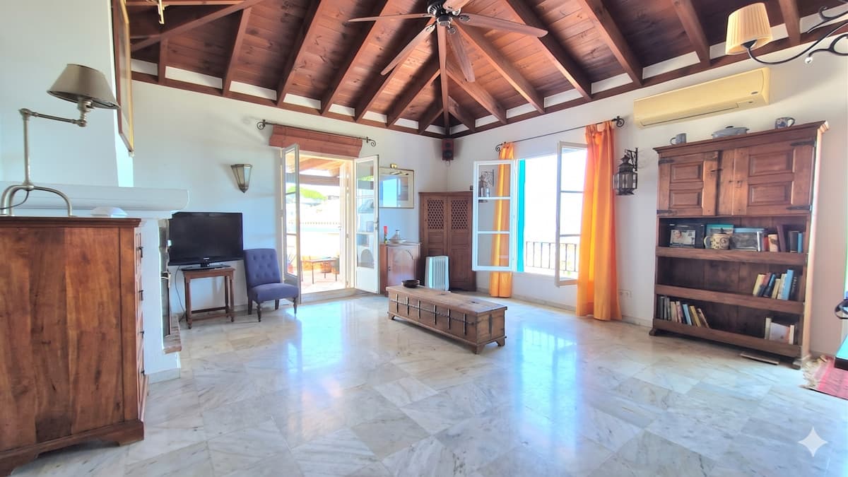 Detached Villa in El Madroñal — photo 6 of 10
