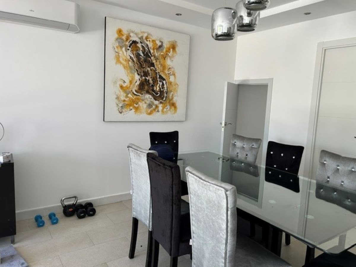 Townhouse in Nagüeles — photo 10 of 10