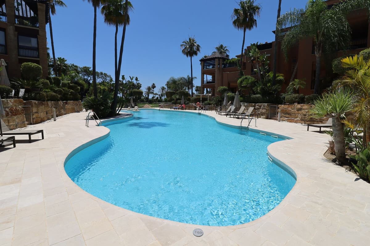 Ground Floor Apartment in San Pedro de Alcántara — photo 4 of 10