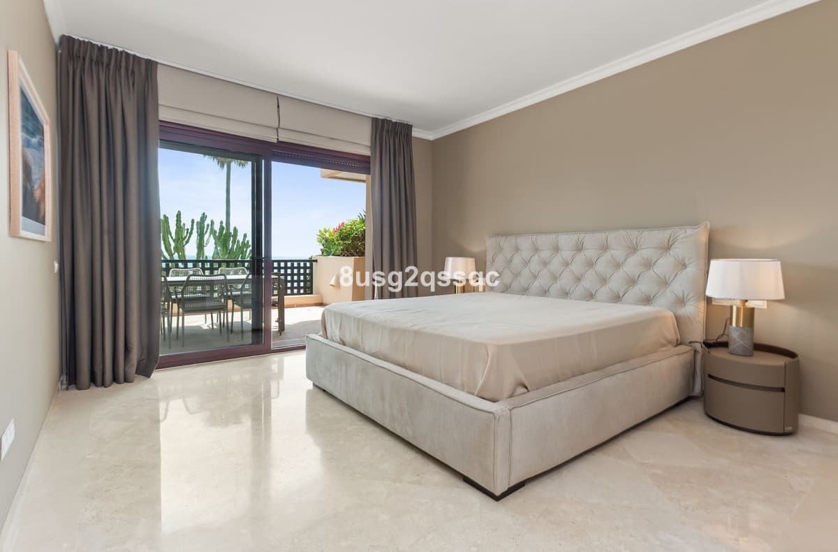 Middle Floor Apartment in Costalita — photo 9 of 10
