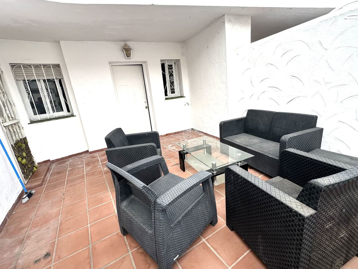Middle Floor Apartment in Nueva Andalucía — photo 5 of 10