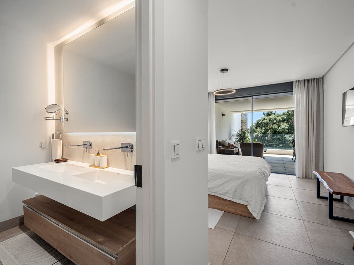 Ground Floor Apartment in Cabopino — photo 4 of 10