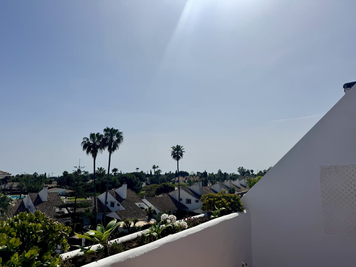 Penthouse Duplex in Guadalmina Baja — photo 5 of 10