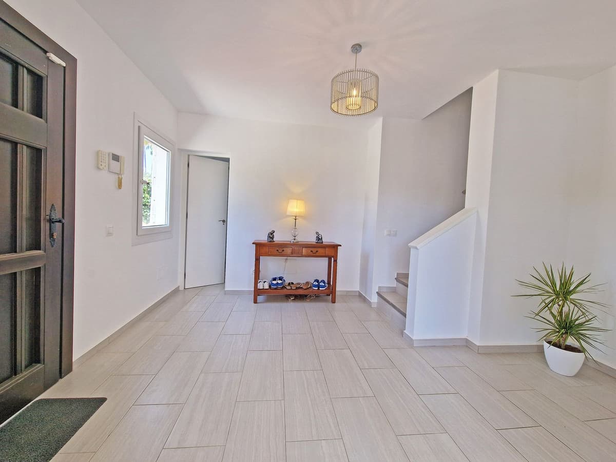 Detached Villa in Calahonda — photo 10 of 10