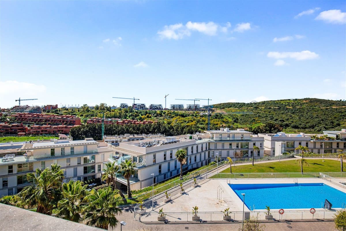 Penthouse Duplex in Estepona — photo 5 of 10