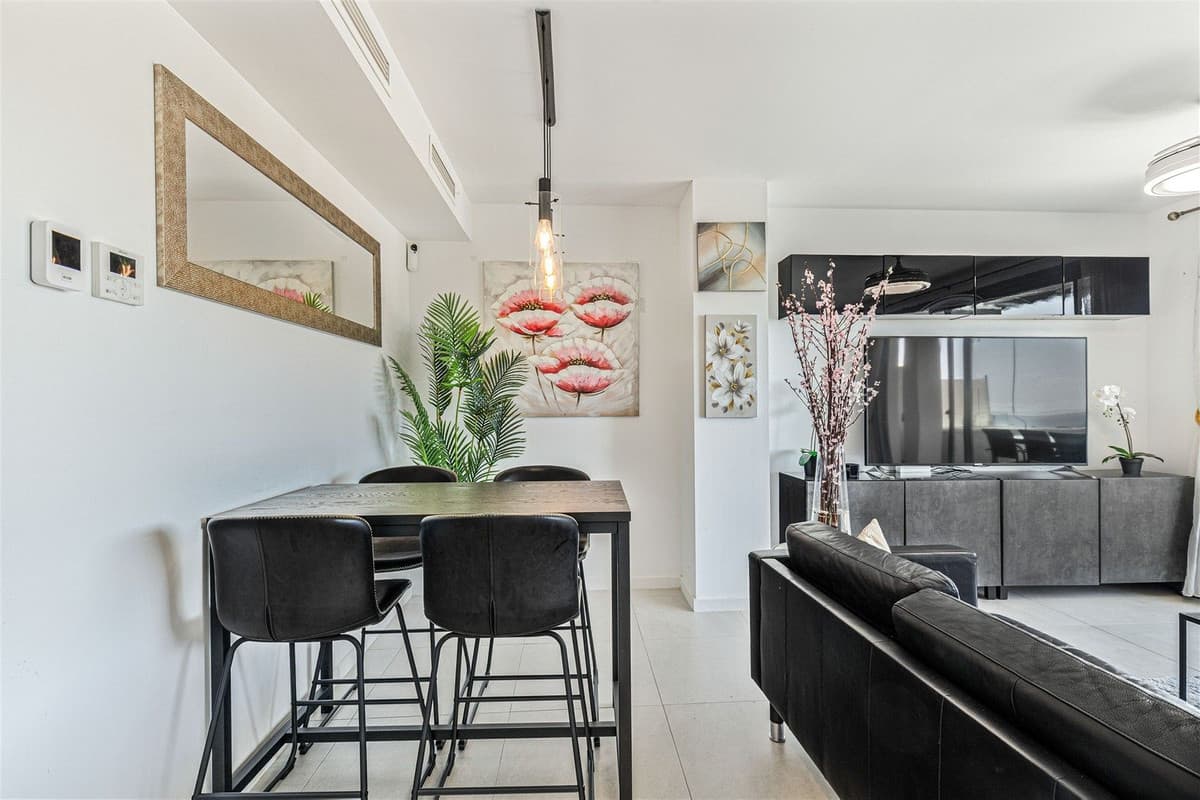 Penthouse Duplex in Estepona — photo 9 of 10