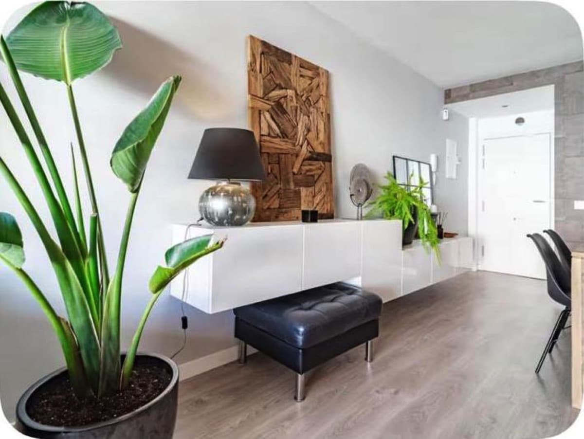 Middle Floor Apartment in Nueva Andalucía — photo 5 of 10