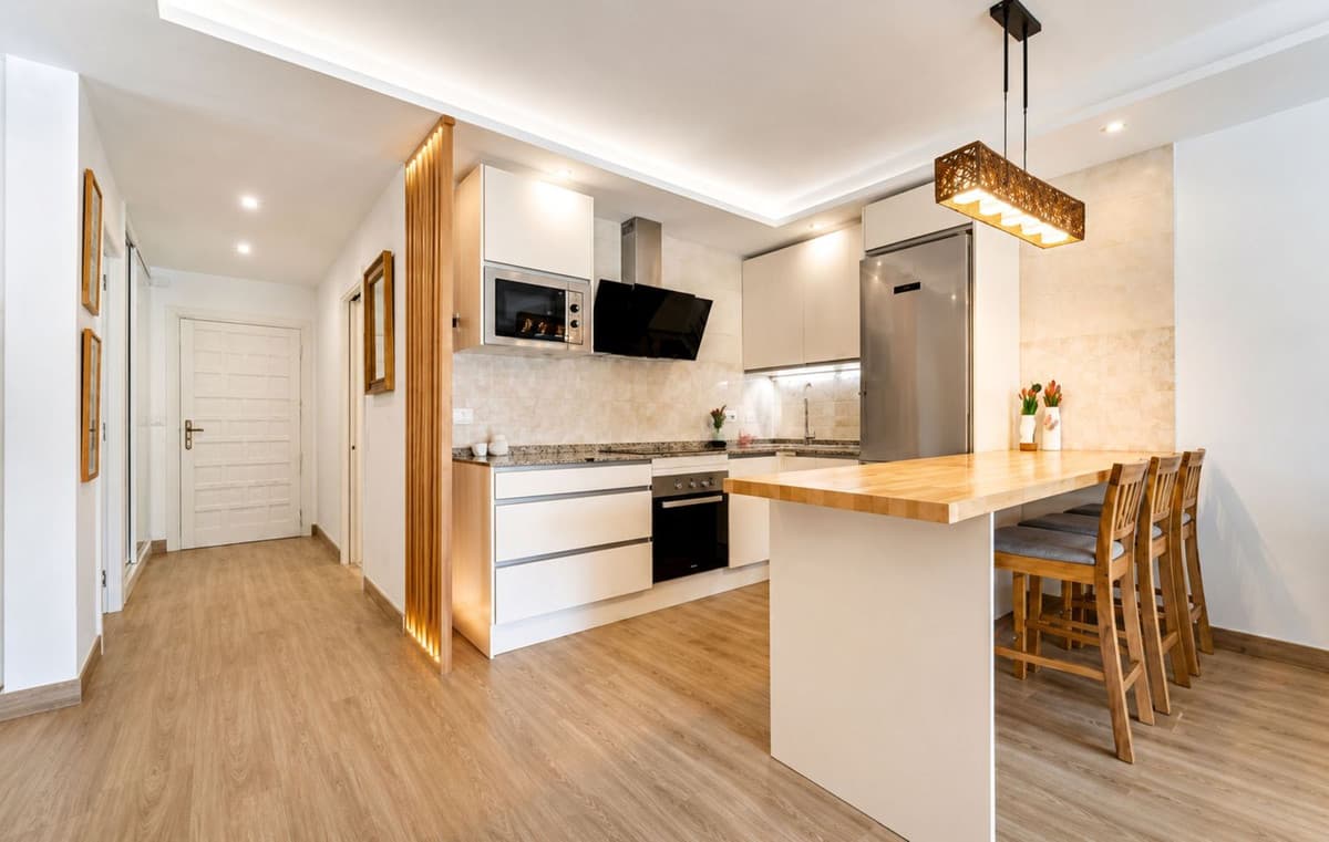 Ground Floor Apartment in The Golden Mile — photo 4 of 10