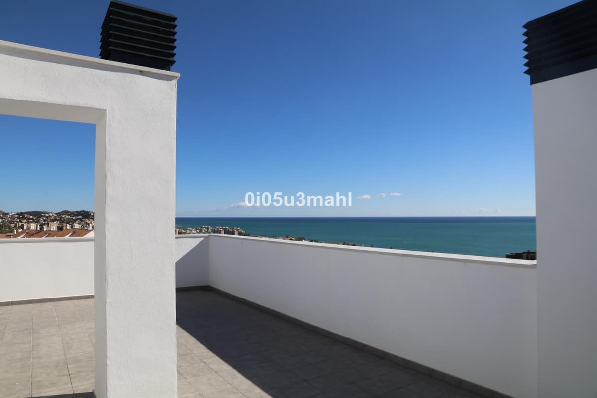 Detached Villa in Málaga — photo 7 of 10