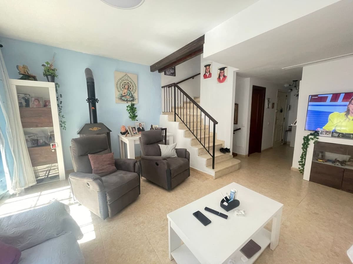 Townhouse in Estepona — photo 4 of 10