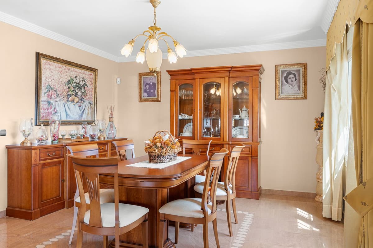 Detached Villa in Torrequebrada — photo 8 of 10