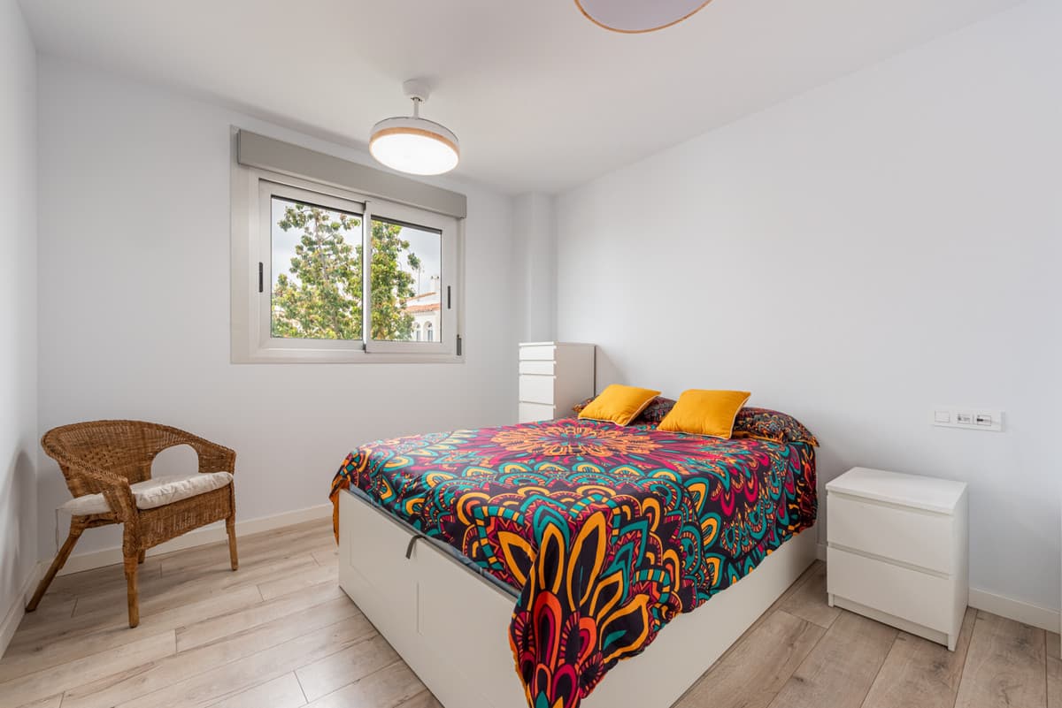 Middle Floor Apartment in Torremolinos — photo 4 of 10