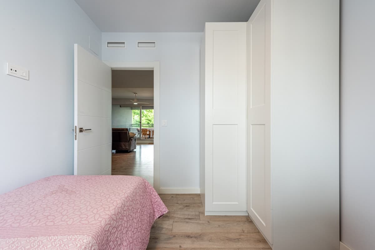 Middle Floor Apartment in Torremolinos — photo 9 of 10