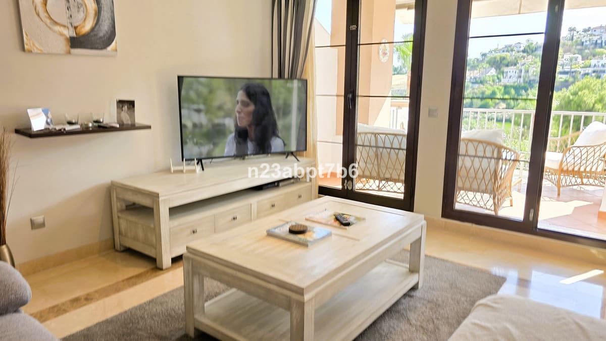 Middle Floor Apartment in Los Arqueros — photo 3 of 10