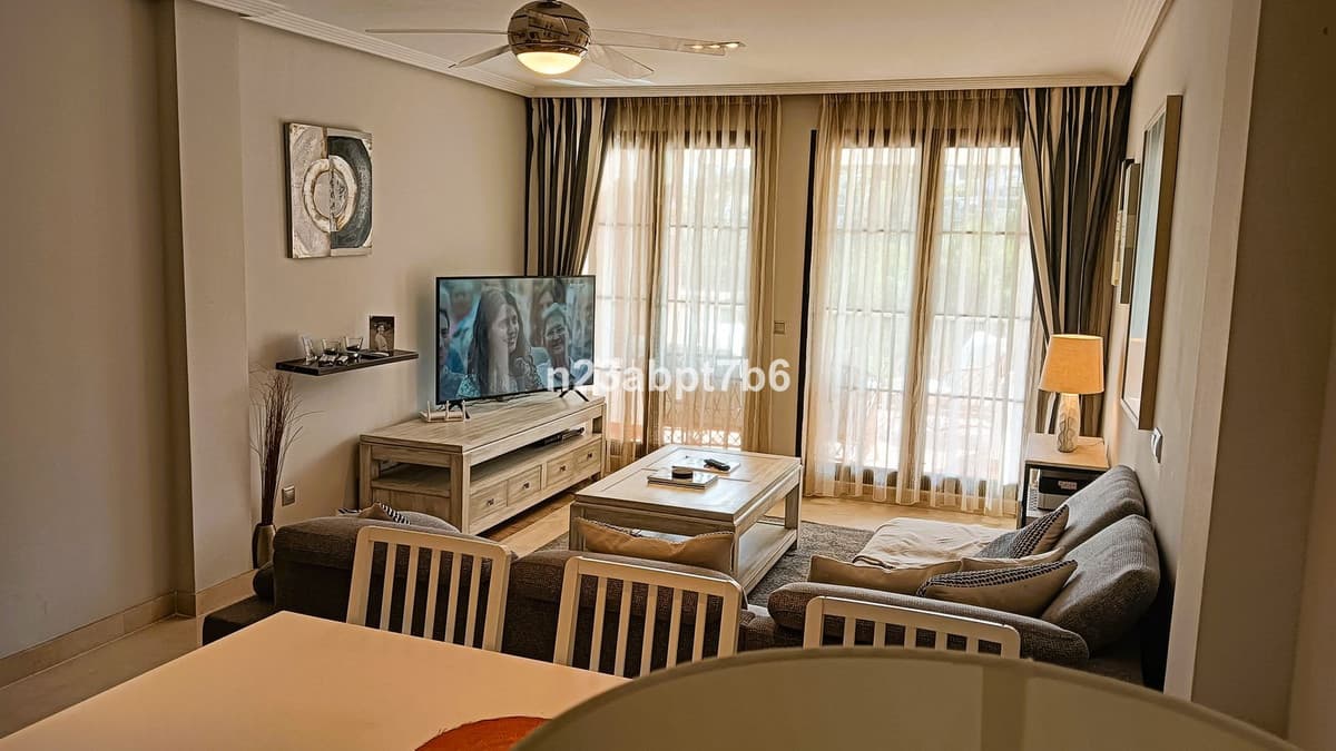 Middle Floor Apartment in Los Arqueros — photo 4 of 10