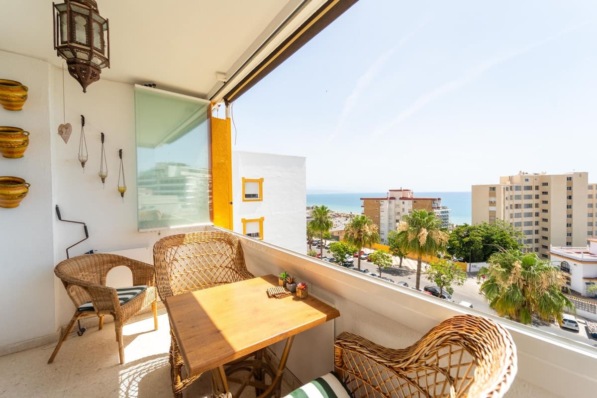Top Floor Apartment in Torremolinos Centro — photo 3 of 10