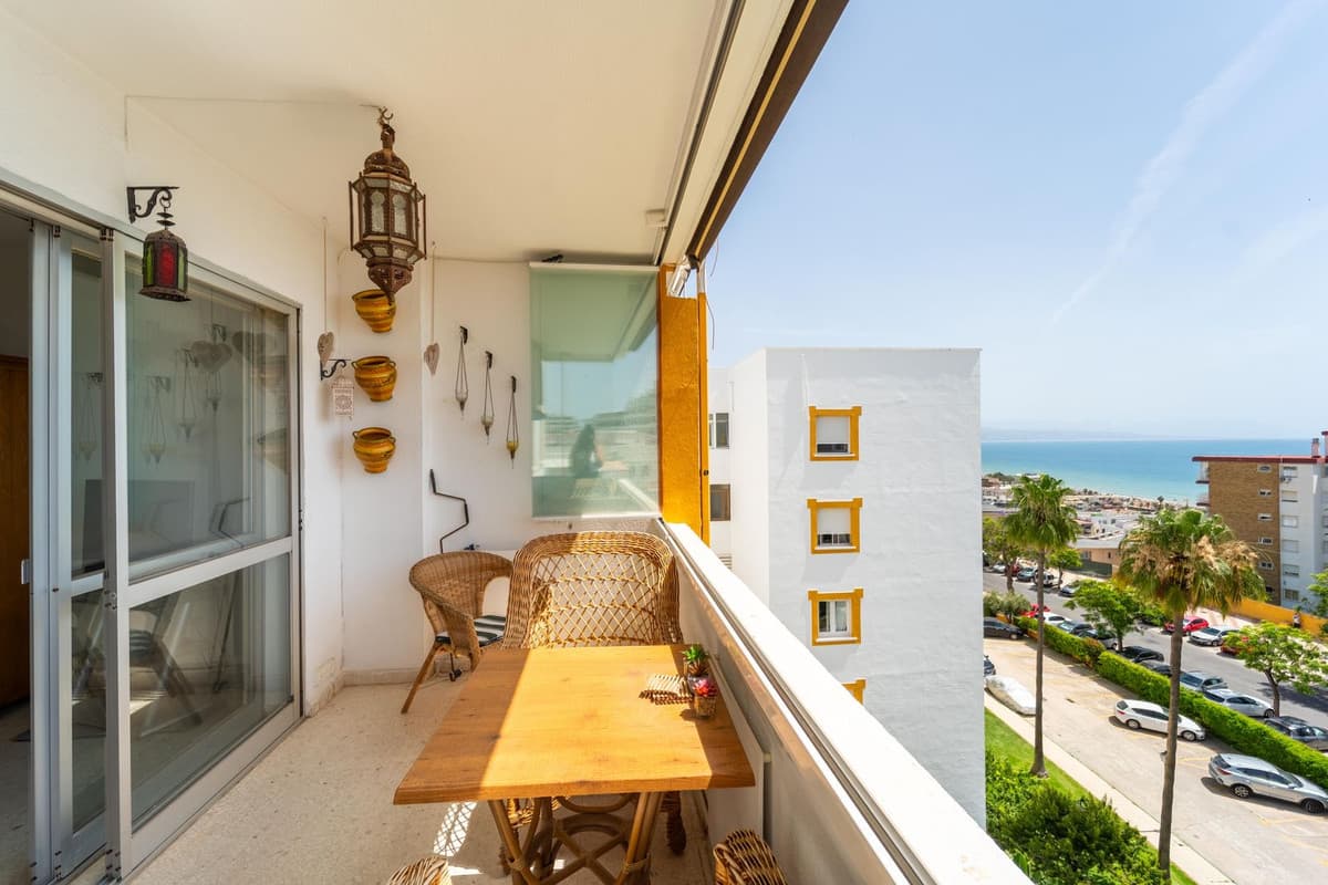 Top Floor Apartment in Torremolinos Centro — photo 5 of 10