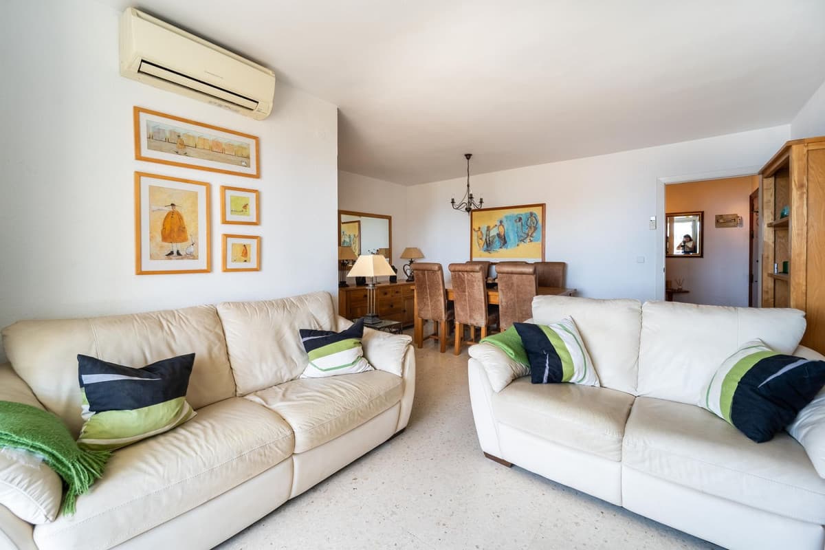 Top Floor Apartment in Torremolinos Centro — photo 8 of 10