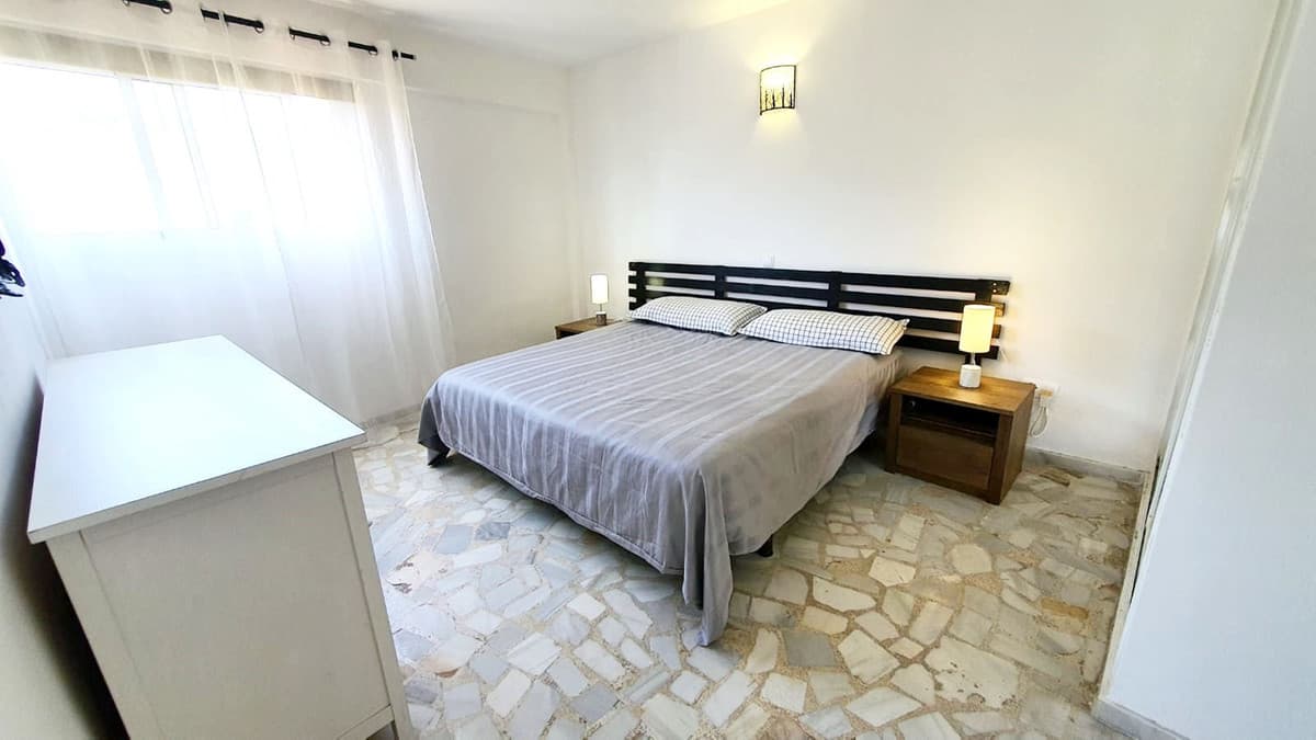 Middle Floor Apartment in Carvajal — photo 4 of 10