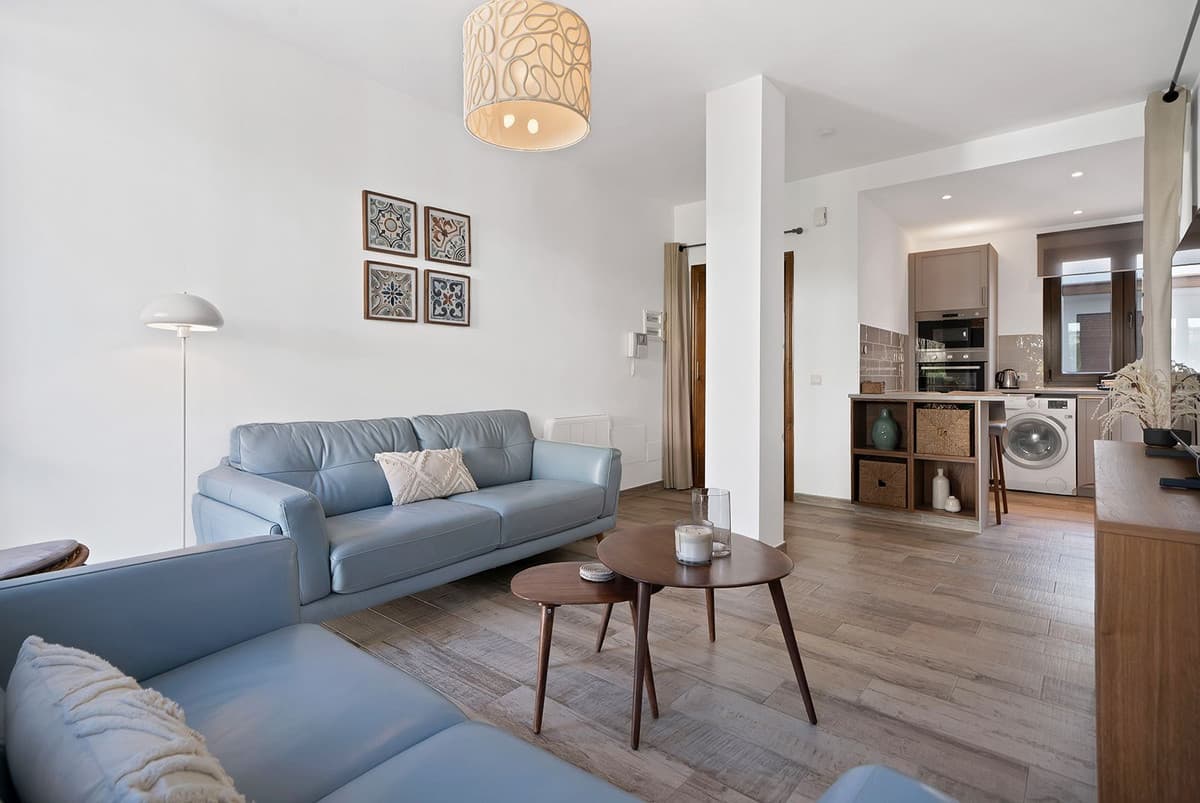 Top Floor Apartment in Benahavís — photo 6 of 10