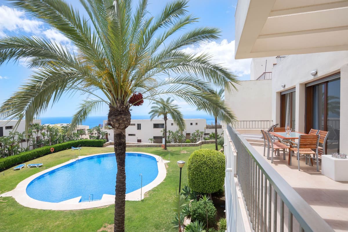 Middle Floor Apartment in Altos de los Monteros — photo 1 of 10