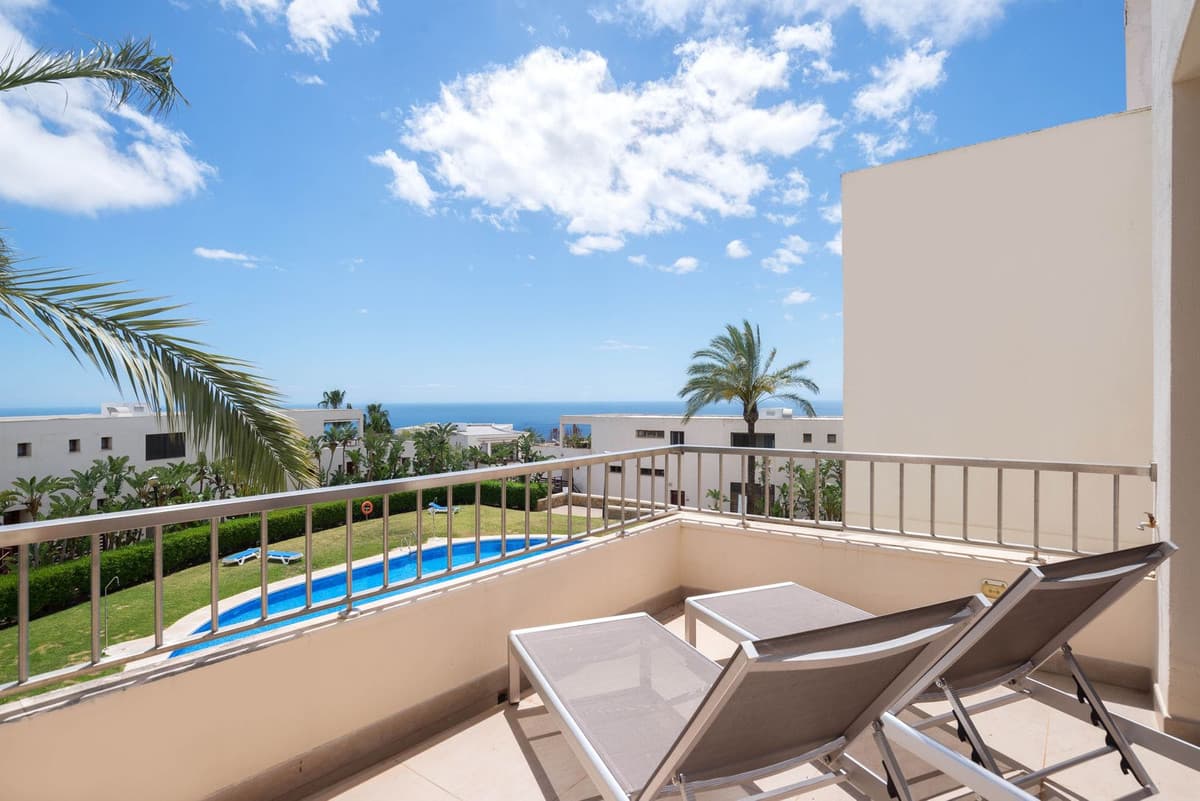 Middle Floor Apartment in Altos de los Monteros — photo 4 of 10