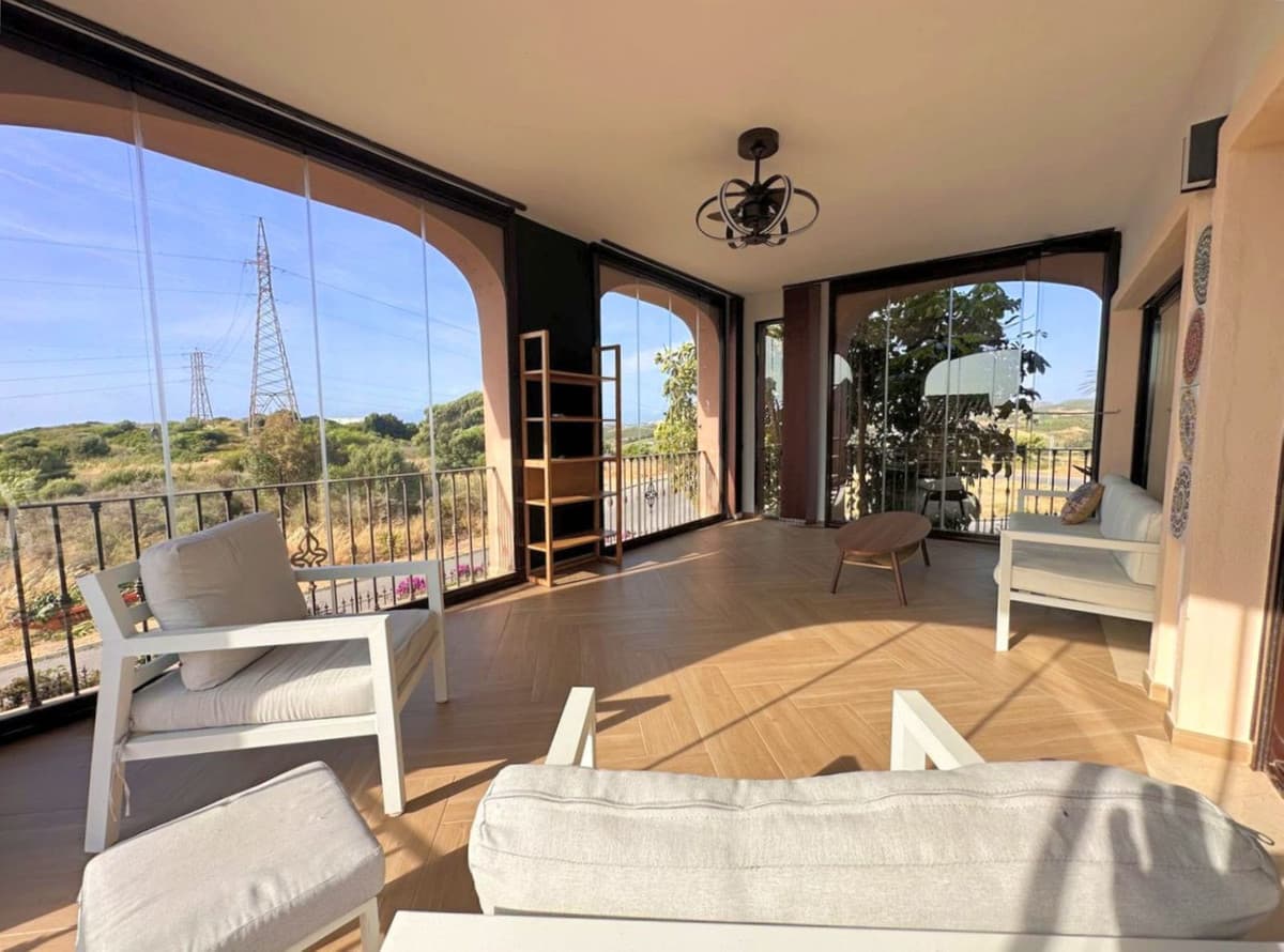 Semi-Detached House in Estepona — photo 2 of 10