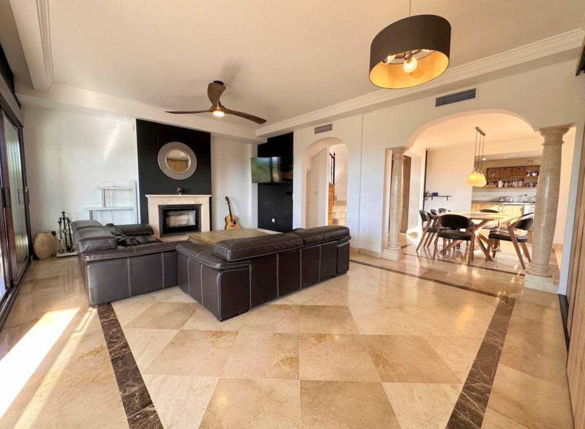 Semi-Detached House in Estepona — photo 10 of 10