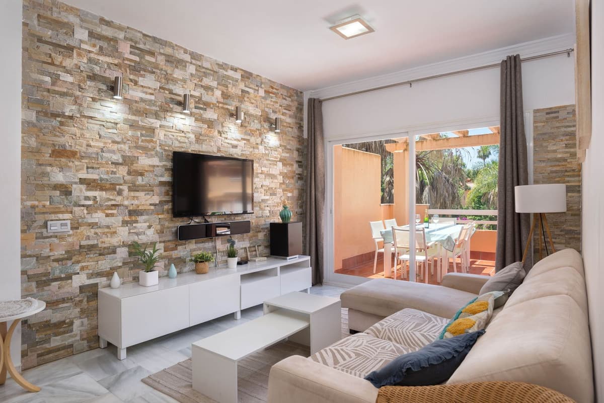 Middle Floor Apartment in Carib Playa — photo 3 of 10