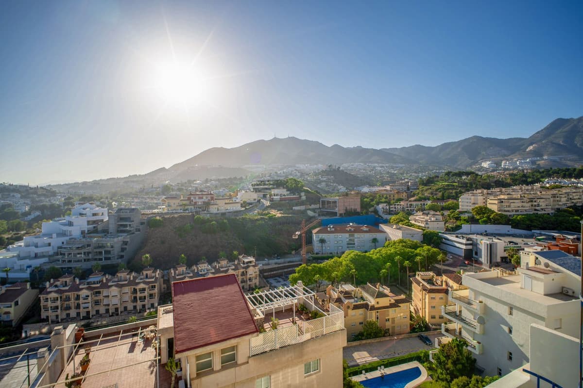 Penthouse in Torrequebrada — photo 2 of 10