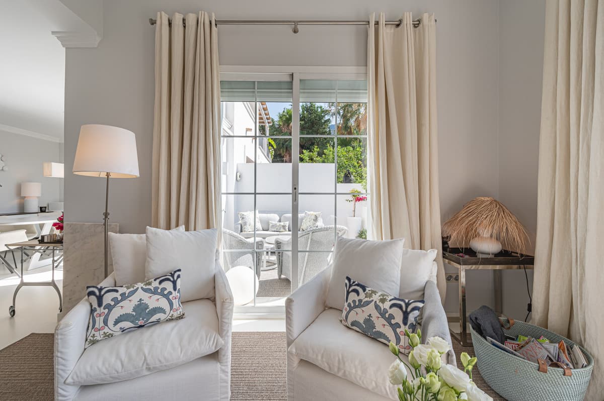 Townhouse in The Golden Mile — photo 4 of 10