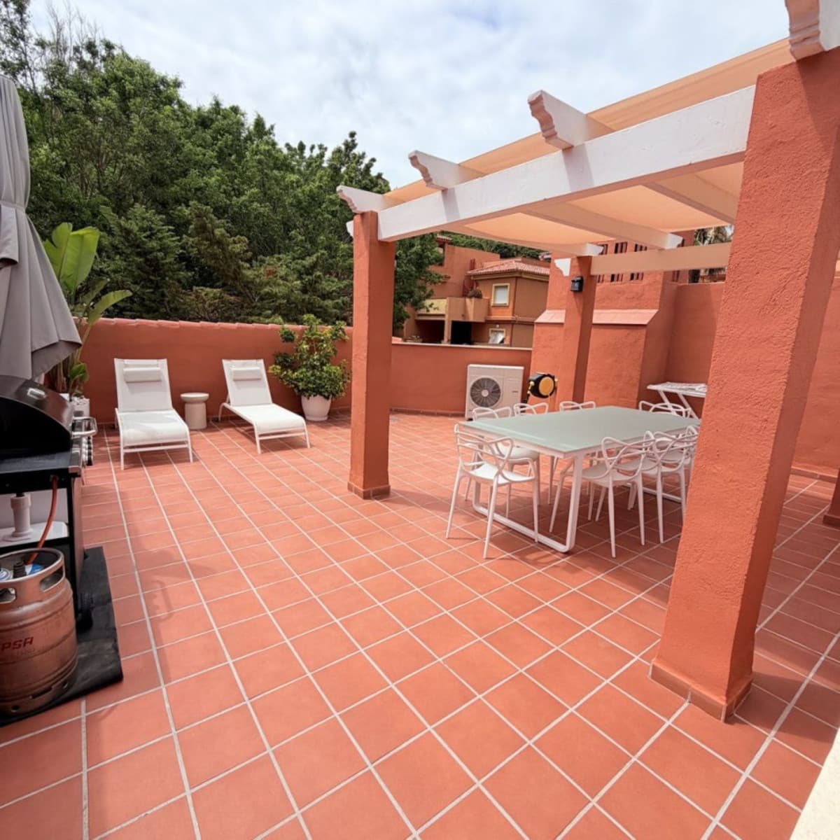 Penthouse Duplex in Reserva de Marbella — photo 2 of 10