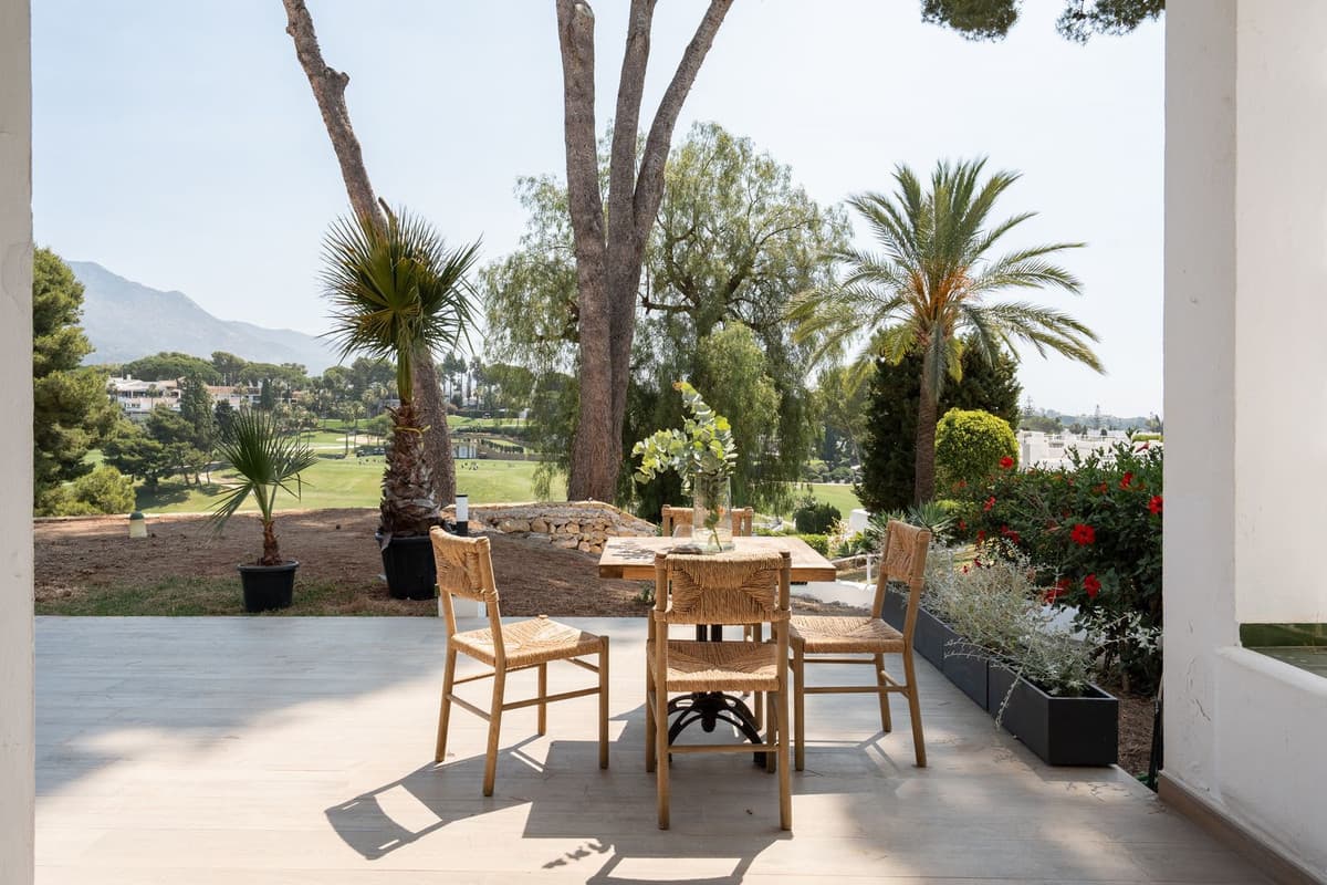 Ground Floor Apartment in Nueva Andalucía — photo 3 of 10