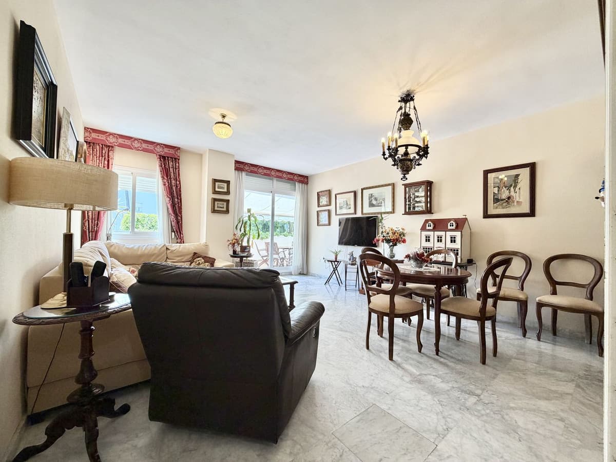 Ground Floor Apartment in The Golden Mile — photo 7 of 10