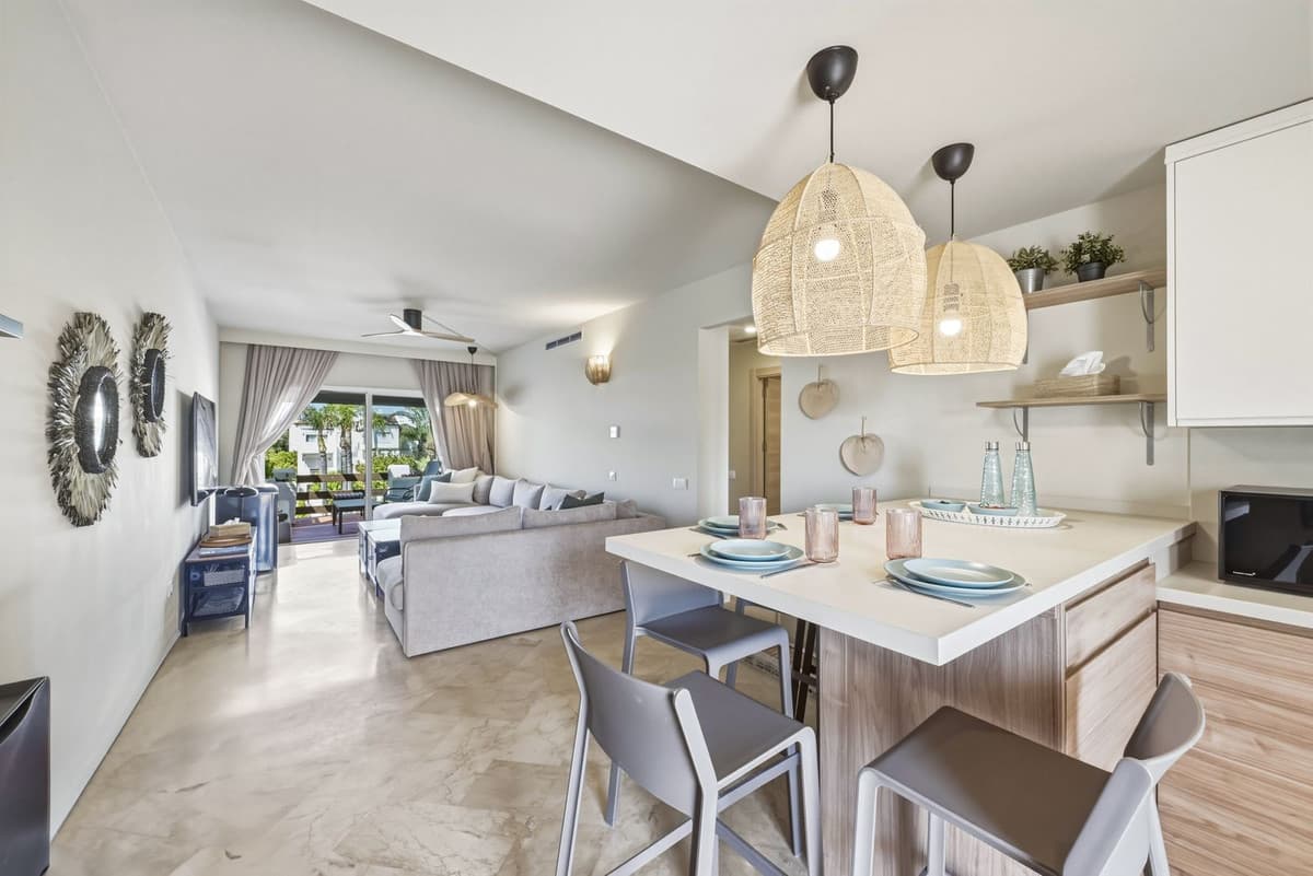 Top Floor Apartment in Costalita — photo 8 of 10