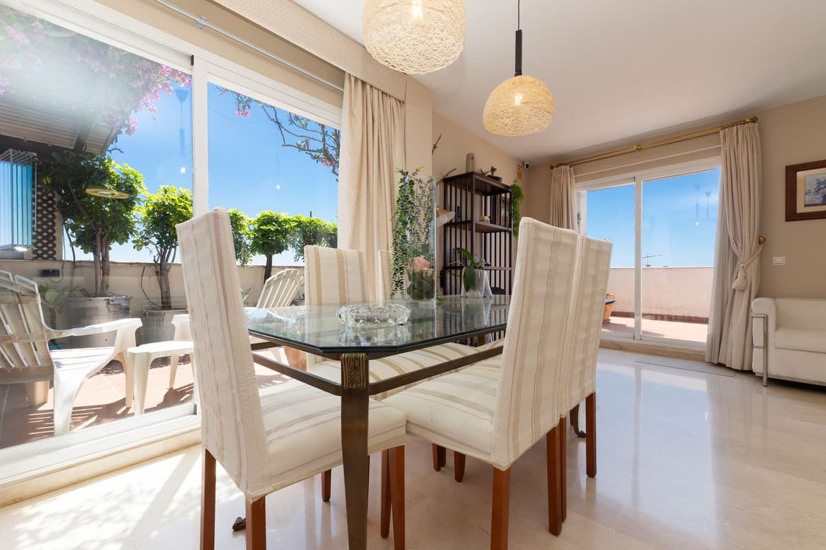 Penthouse in Estepona — photo 6 of 10