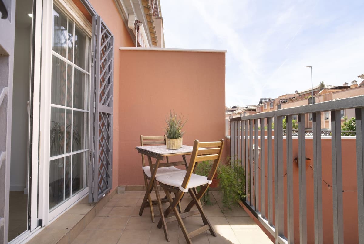 Townhouse in Málaga — photo 3 of 10