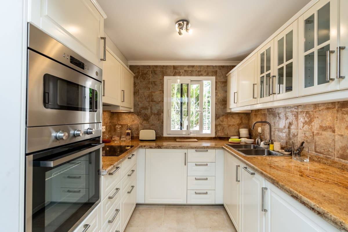 Townhouse in Costabella — photo 3 of 10